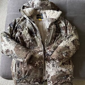 Cabela's Size Small Camouflage Jacket